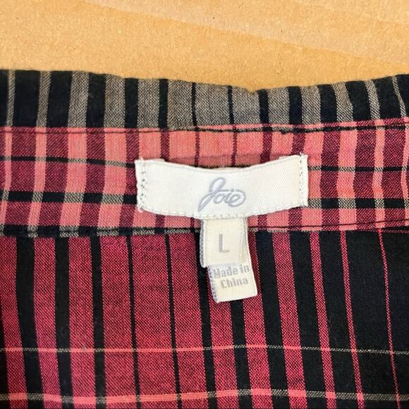 Joie Plaid Button Front Top - Picture 6 of 7
